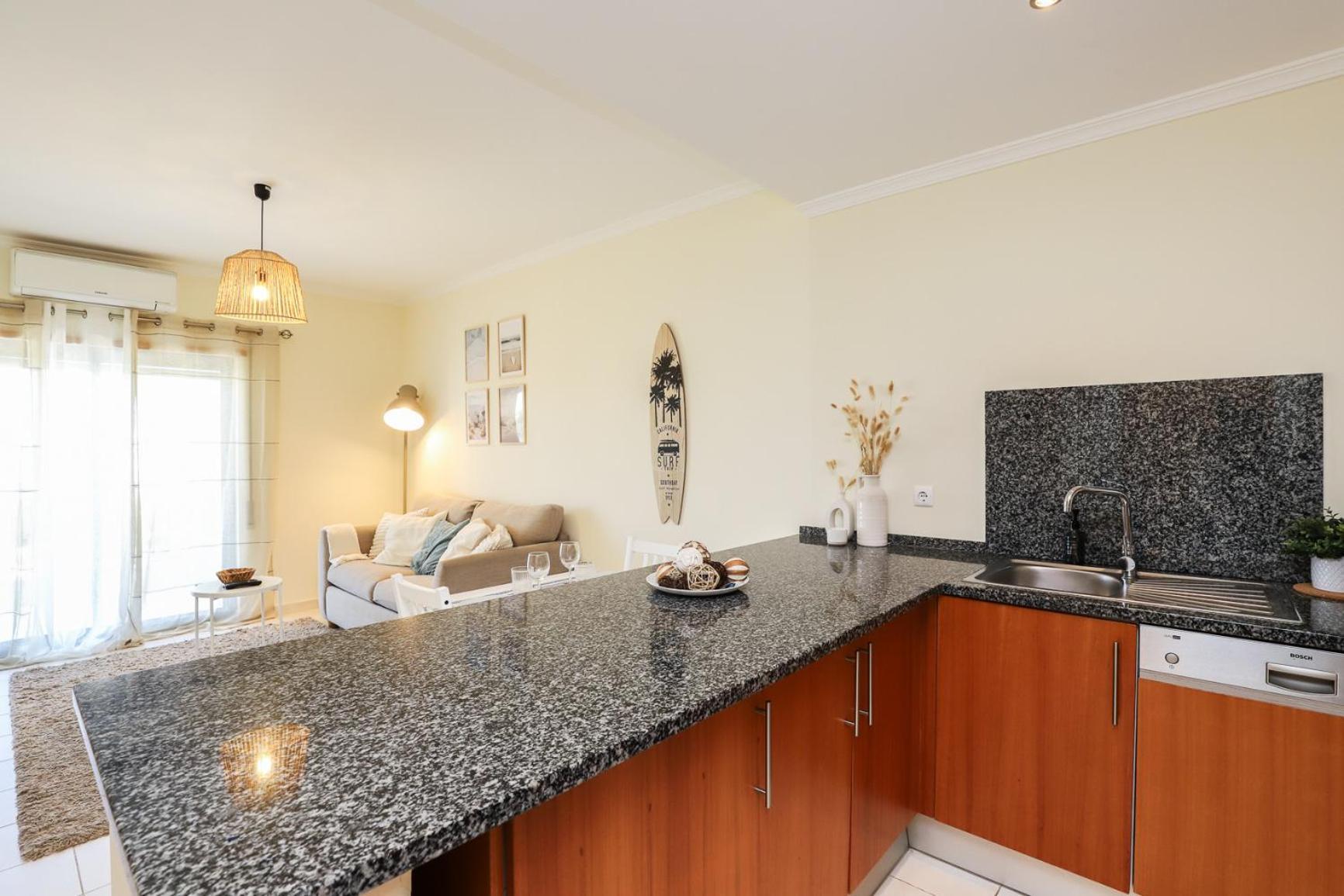 Ferienwohnung Charming Flat 10 Min Walk To Beach Albufeira Exterior foto