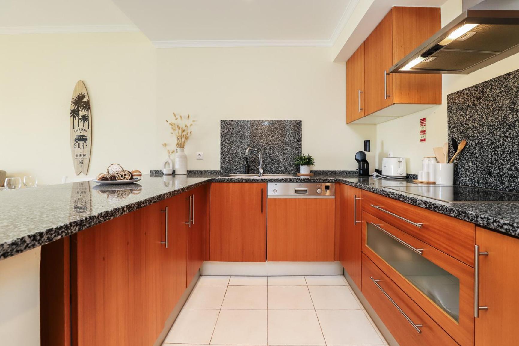 Ferienwohnung Charming Flat 10 Min Walk To Beach Albufeira Exterior foto